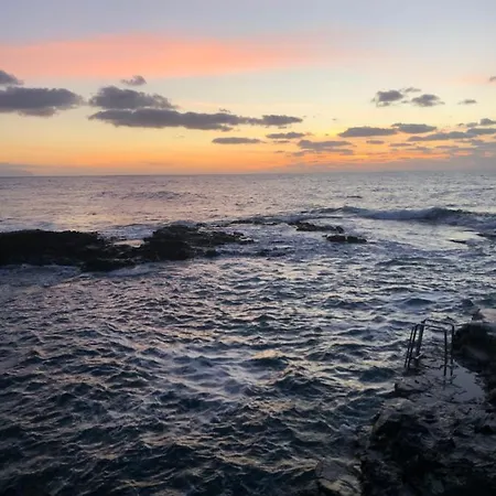 Sunset Dream, Casa En La Playa Con Terraza Daire La Laguna (Tenerife)